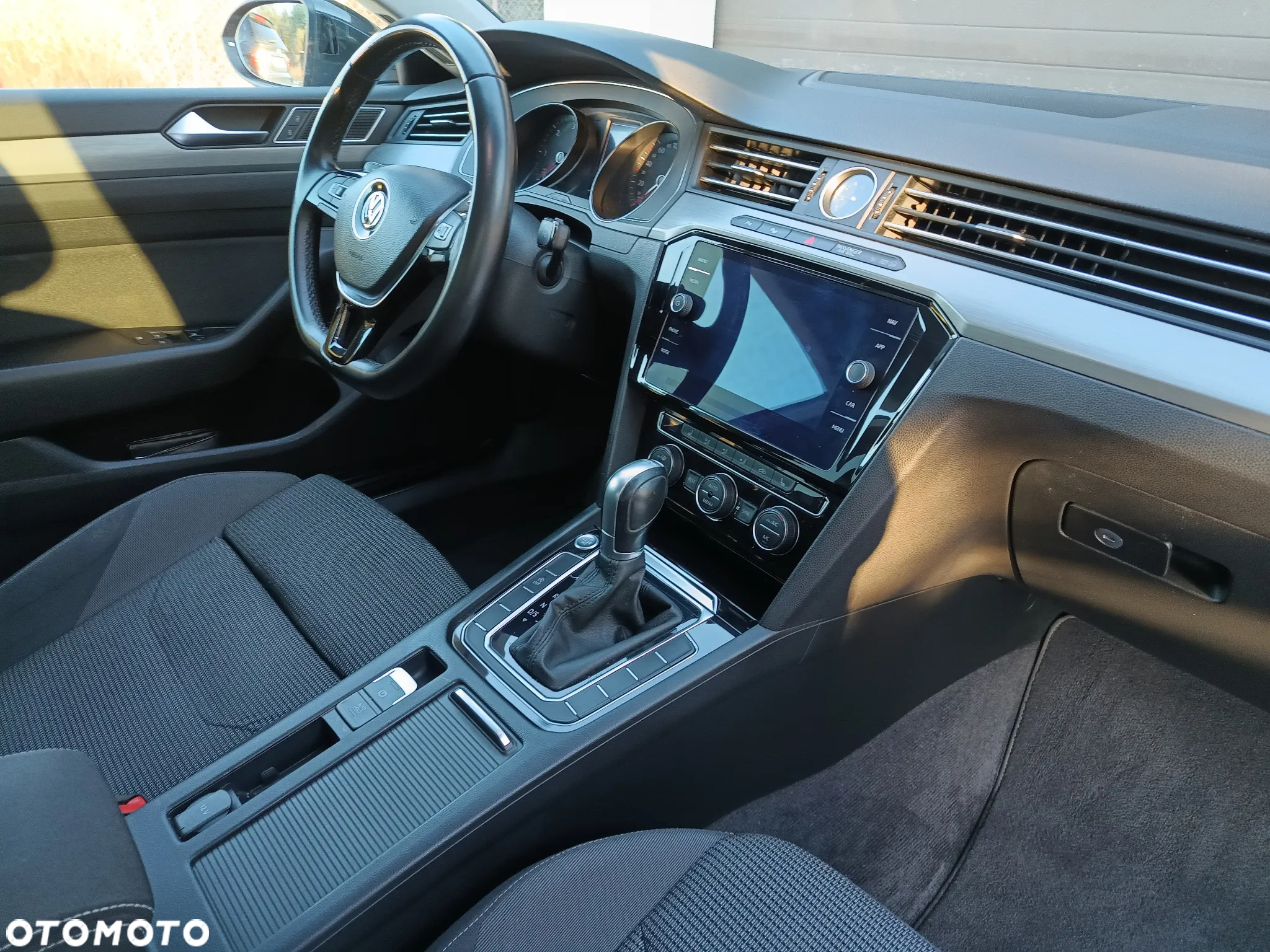 Volkswagen Arteon 2.0 TDI SCR Essence DSG - 14