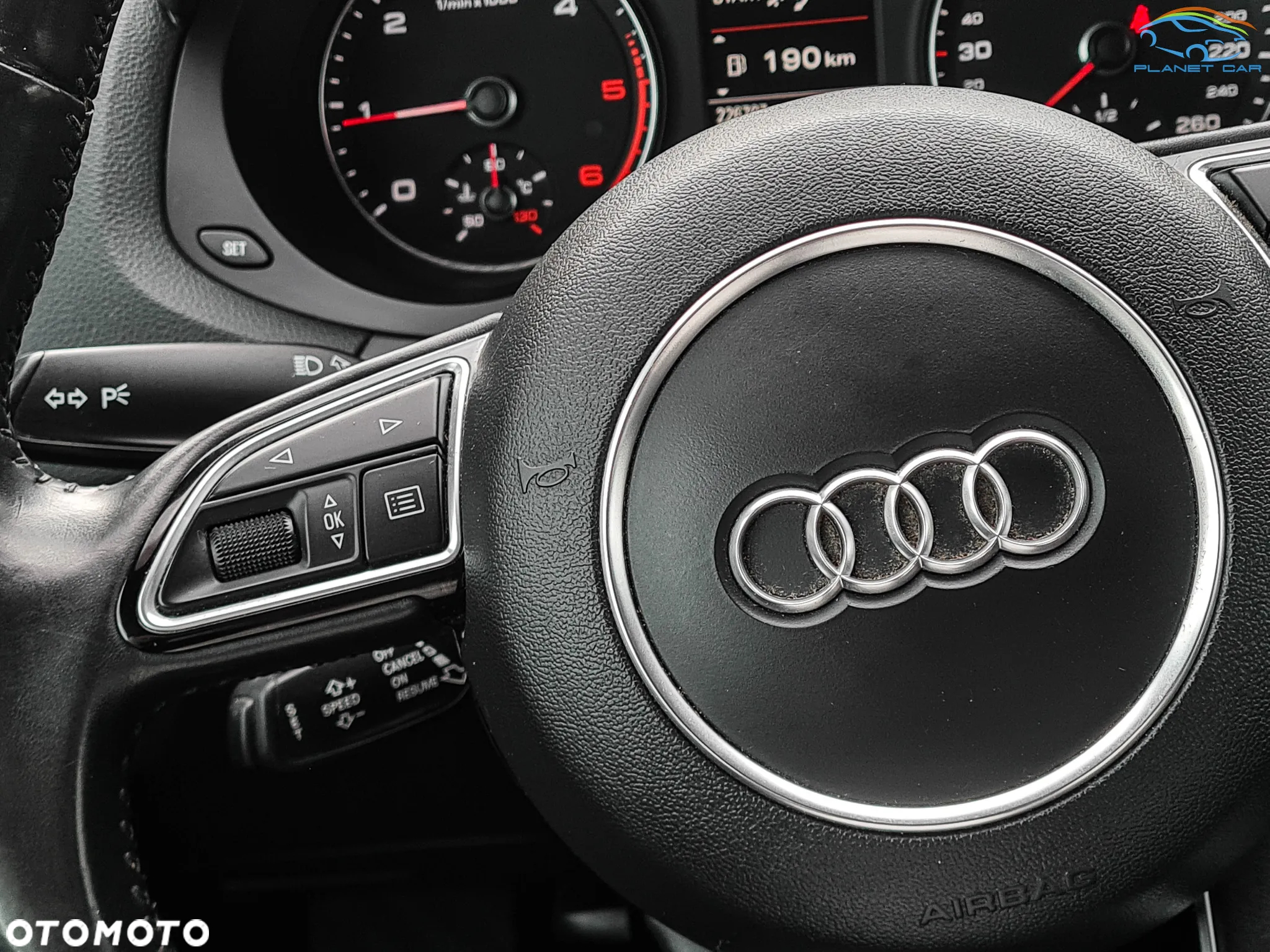 Audi Q3 2.0 TDI Quattro Design S tronic - 31