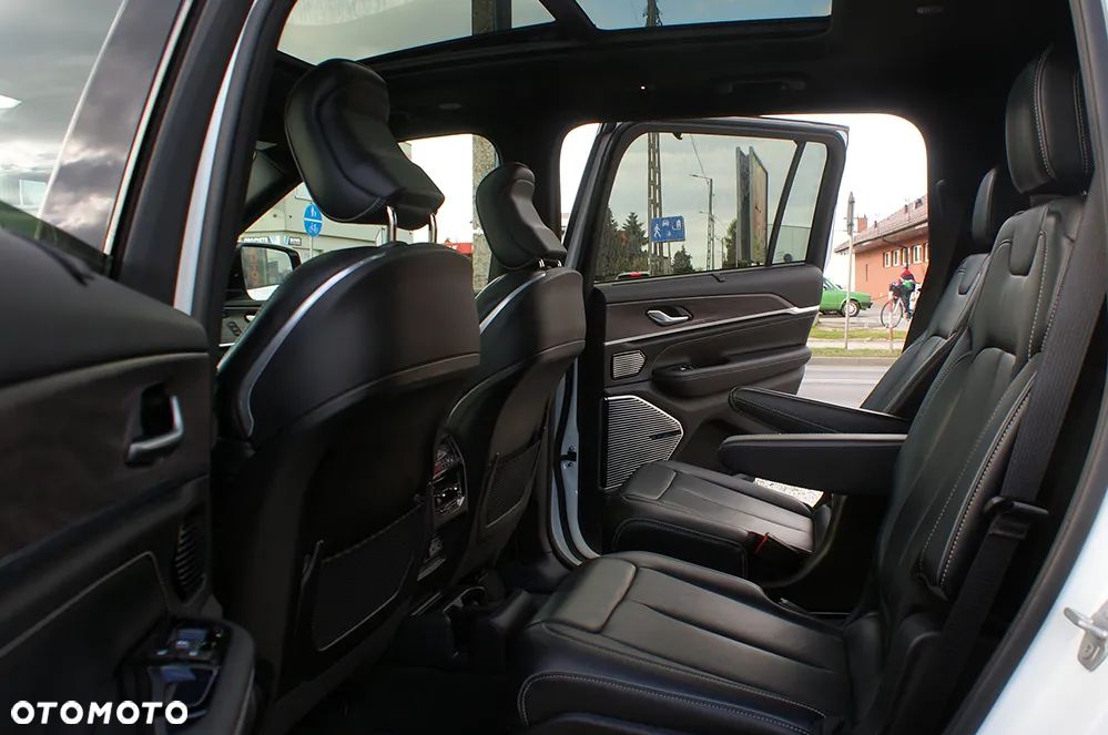 Jeep Grand Cherokee 3.6 V6 Overland - 30