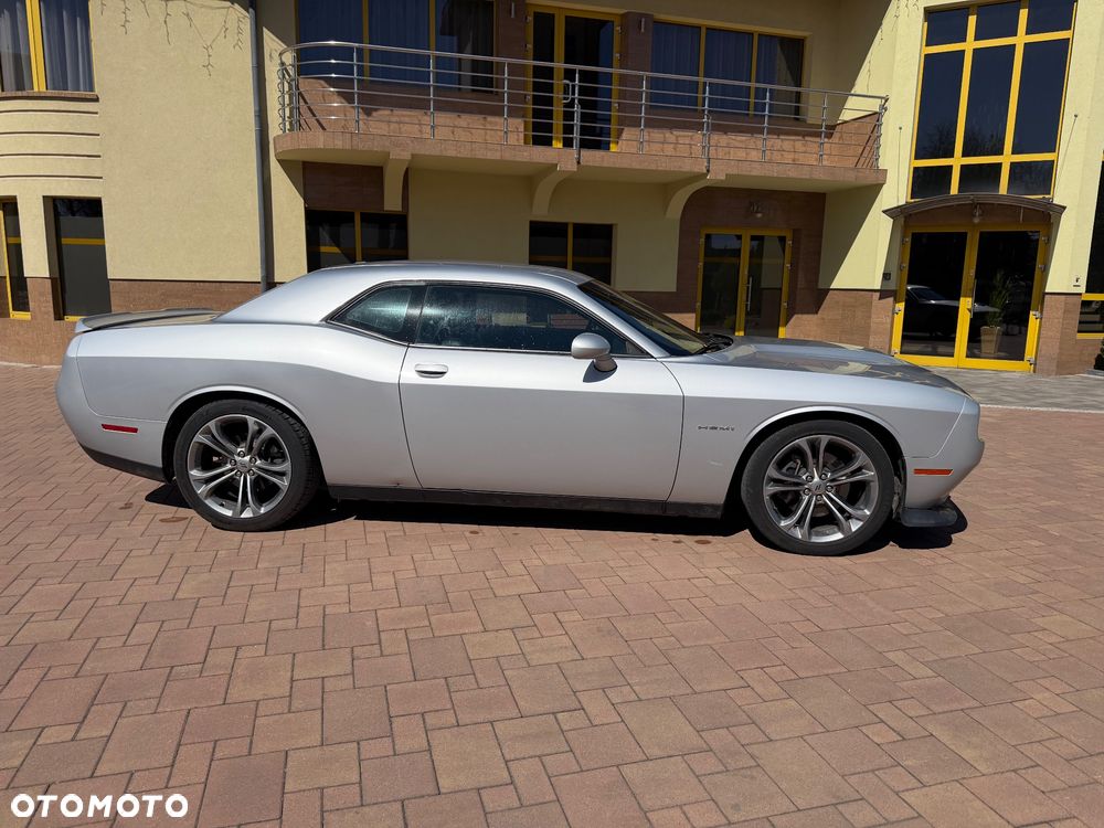 Dodge Challenger 5.7 R/T - 6
