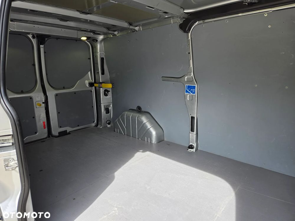 Ford ZAREJESTROWANY!!!Custom L2 2.2 TDCI 155 km 29 100 zł netto - 8