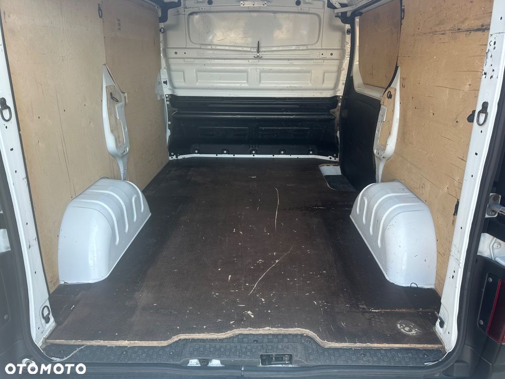 Opel Trafic - 11