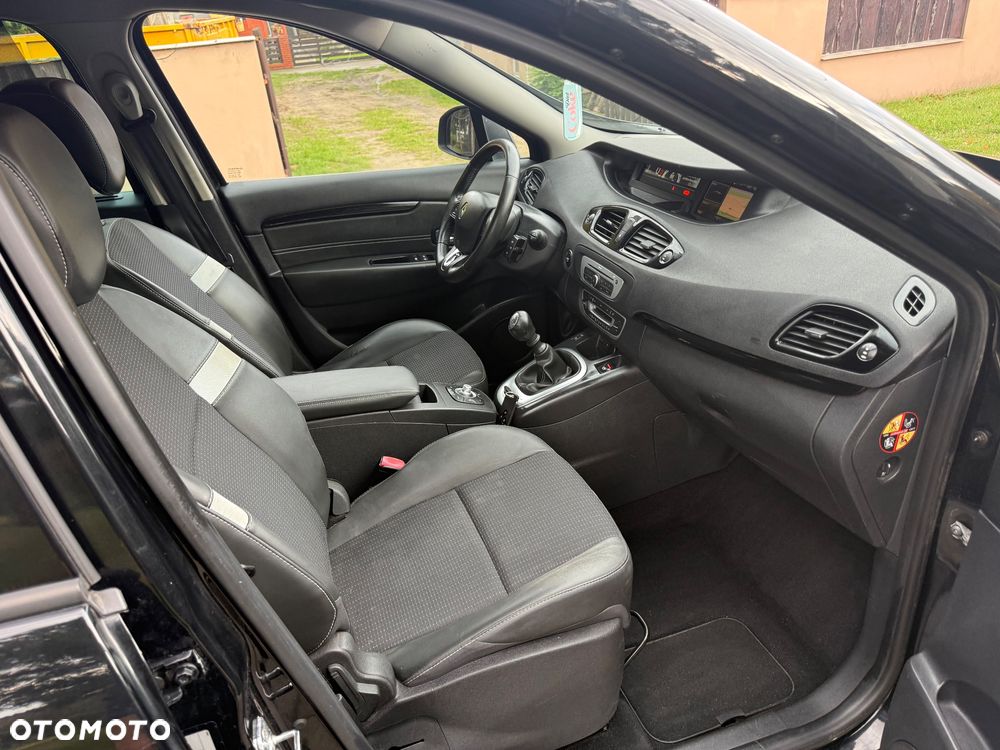 Renault Scenic - 26