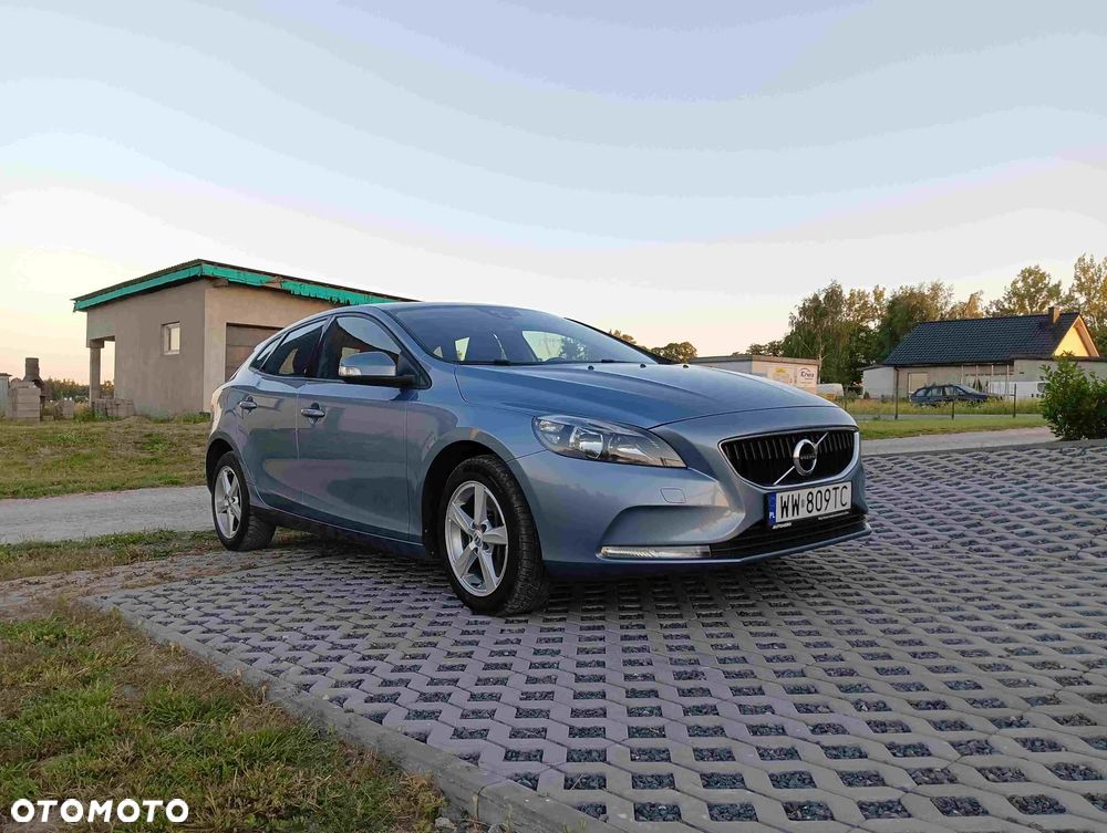 Volvo V40 D2 Drive-E Kinetic - 1