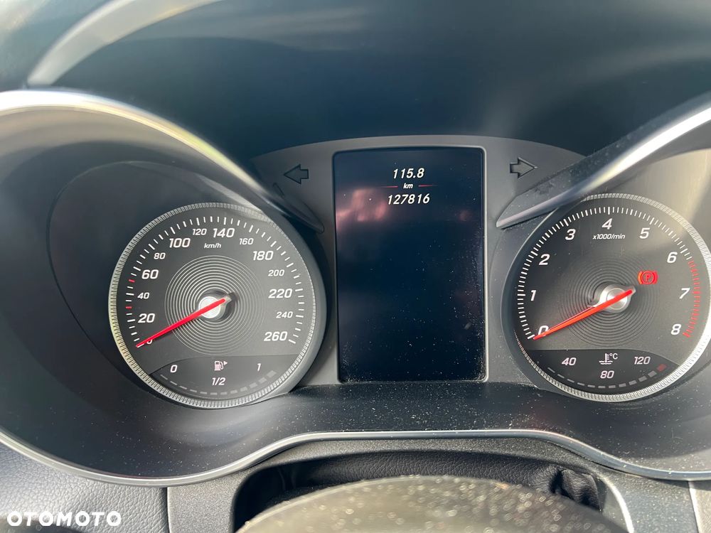 Mercedes-Benz Klasa C 180 7G-TRONIC - 7