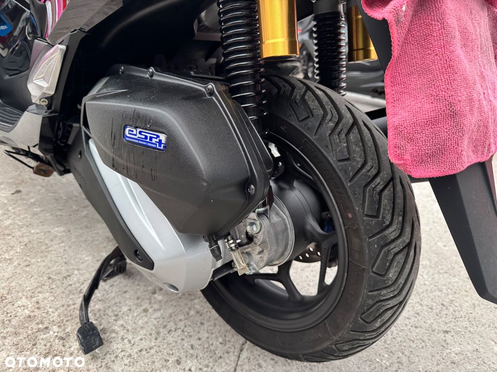 Honda PCX - 16