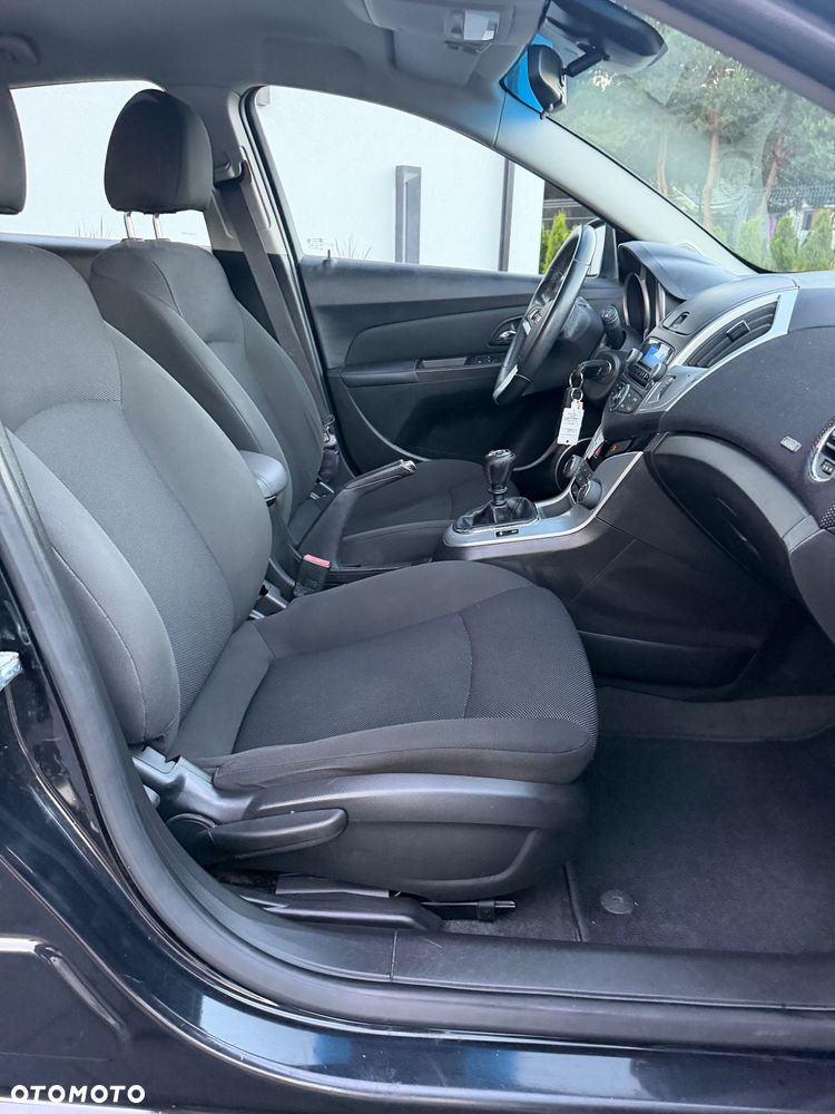 Chevrolet Cruze 1.7TD ECO LT - 13