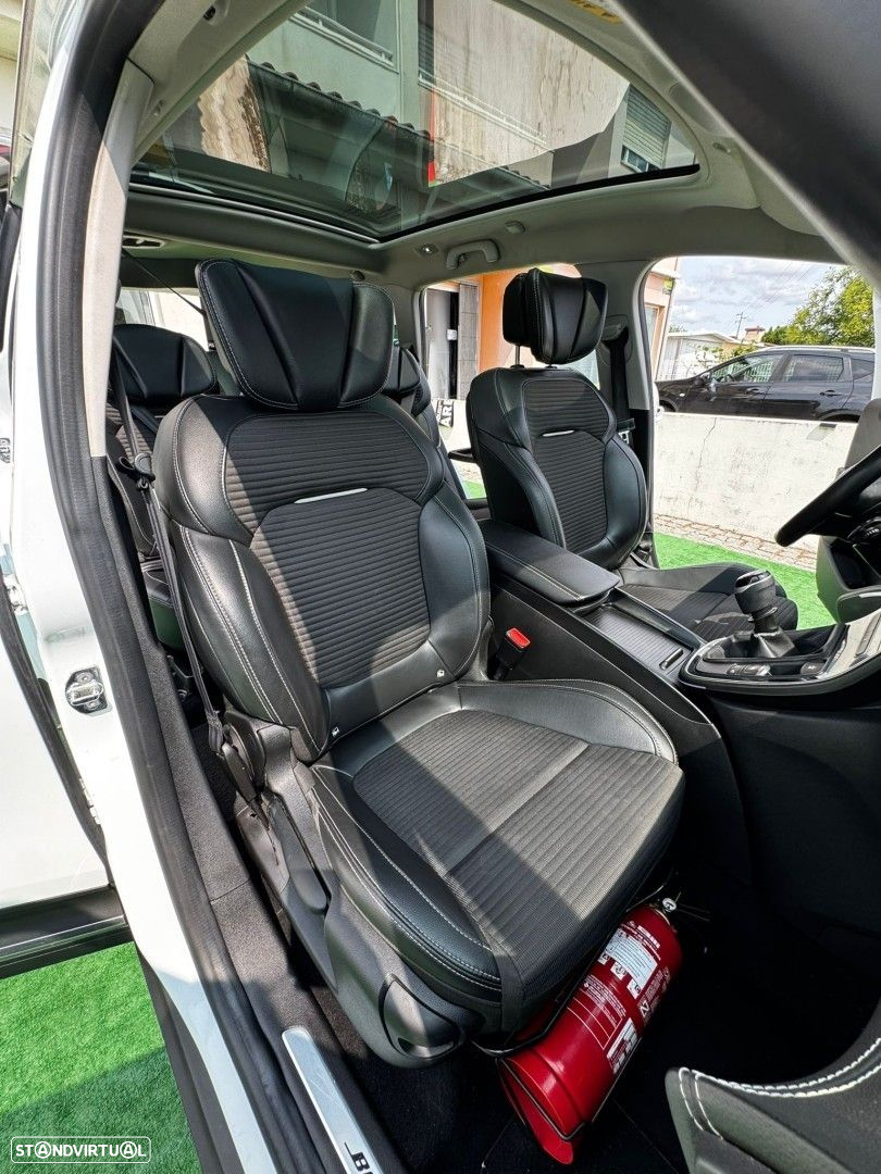Renault Grand Scénic ENERGY dCi 130 BOSE EDITION - 19
