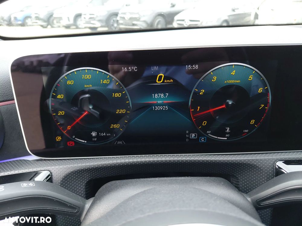 Mercedes-Benz A 220 Sedan 7G-DCT AMG Line - 11