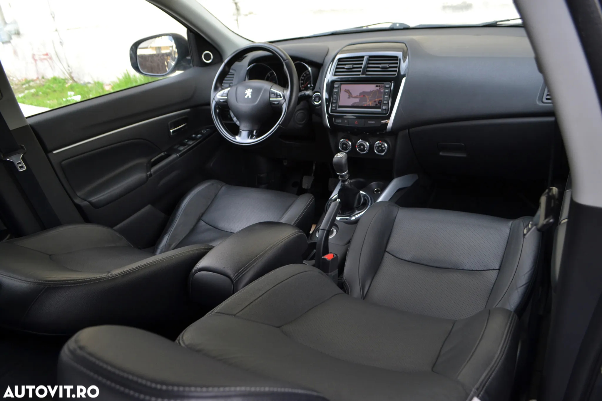 Peugeot 4008 1.8 HDI FAP STT Allure - 10