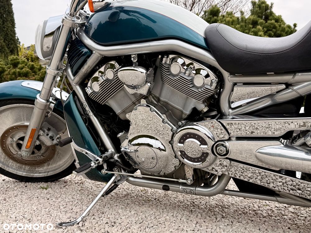 Harley-Davidson V-Rod Street Rod - 34