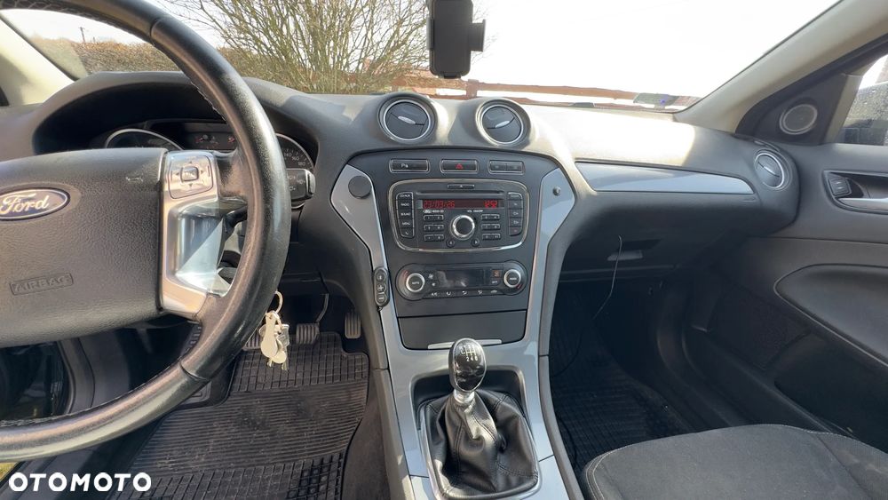 Ford Mondeo 2.0 TDCi Titanium - 10