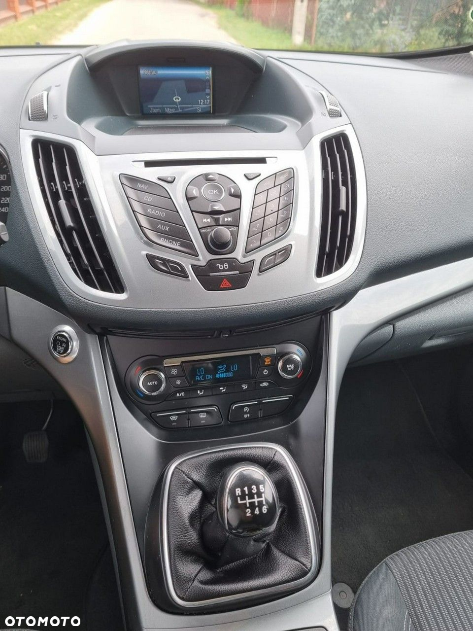 Ford C-MAX - 12