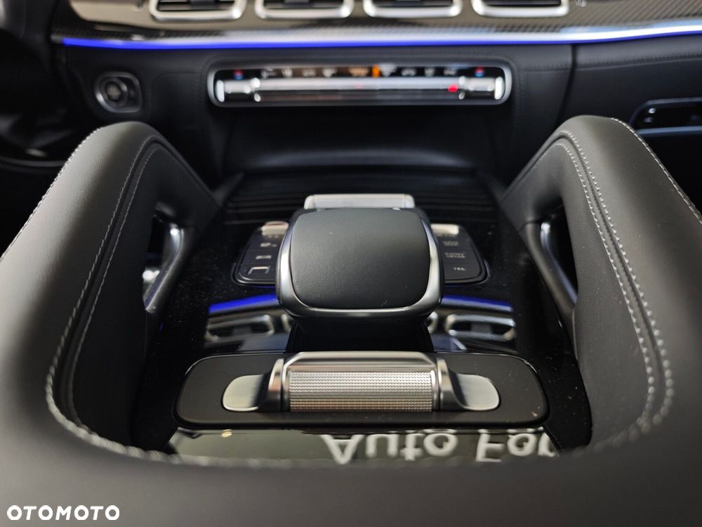 Mercedes-Benz GLE - 25