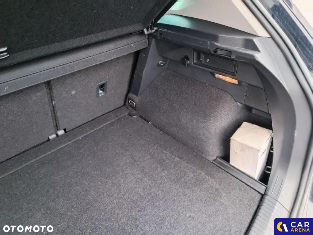 Volkswagen Tiguan - 24