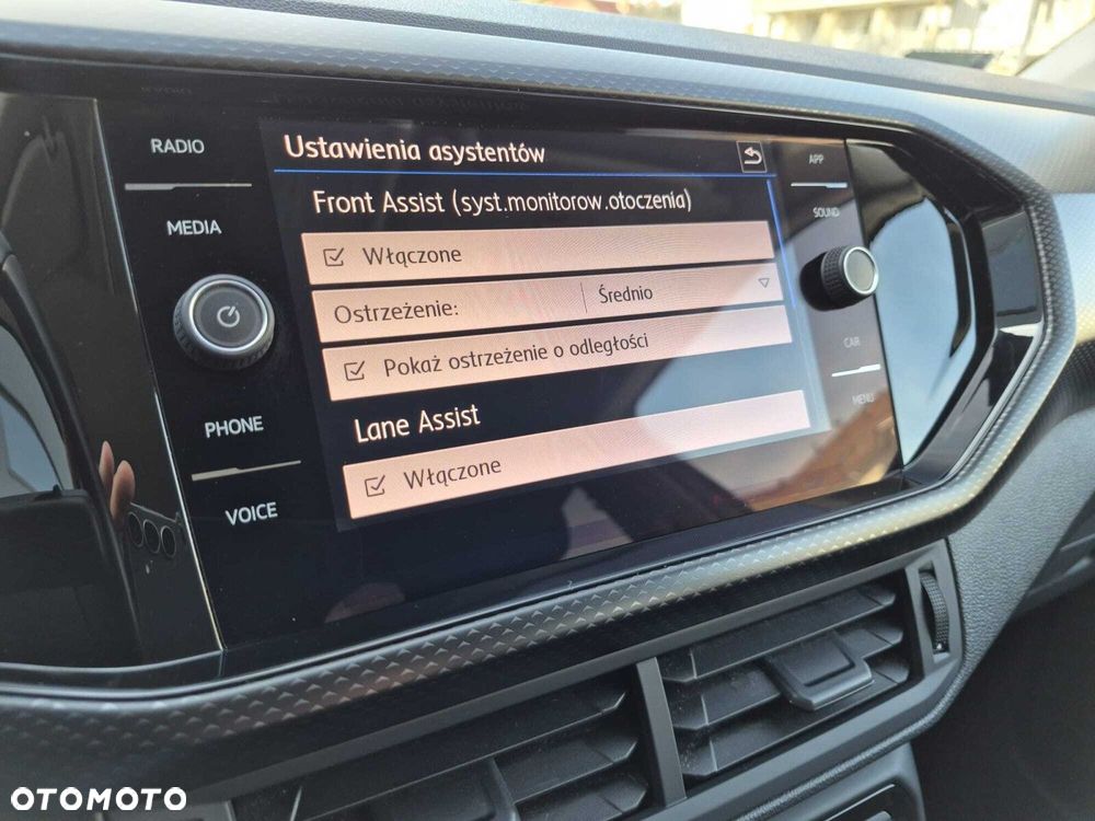 Volkswagen T-Cross - 17