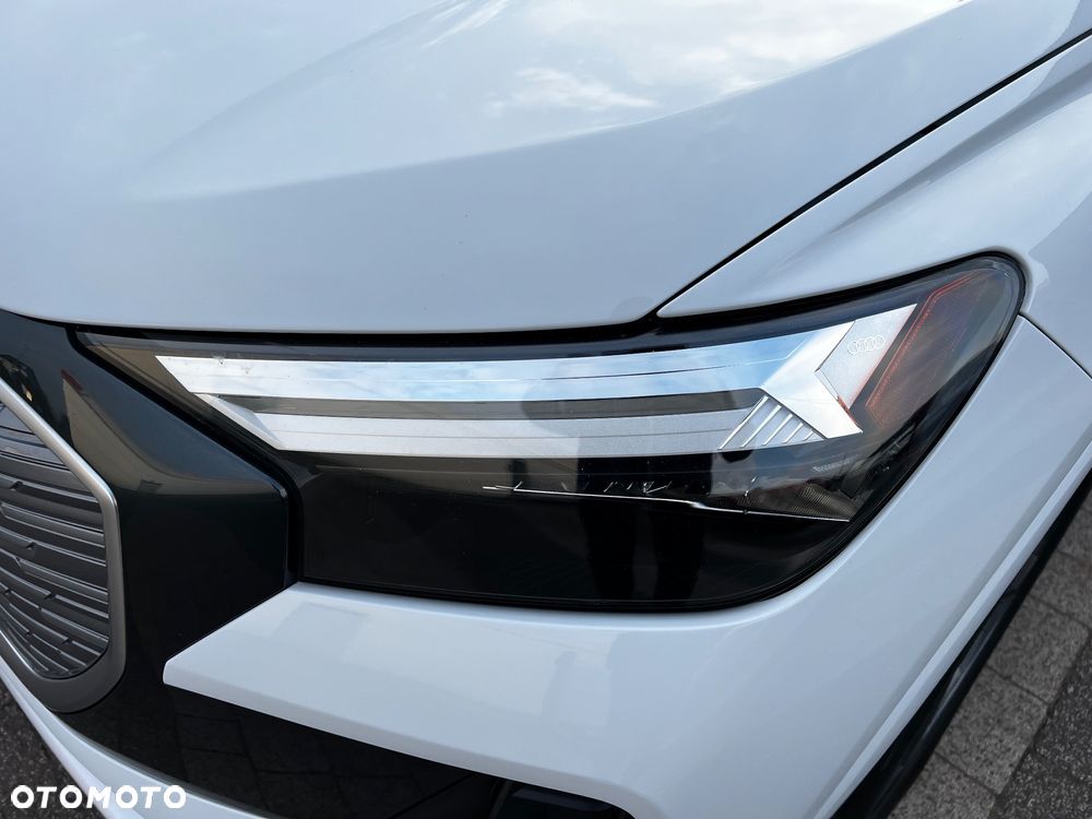 Audi Q4 e-tron 50 quattro - 25