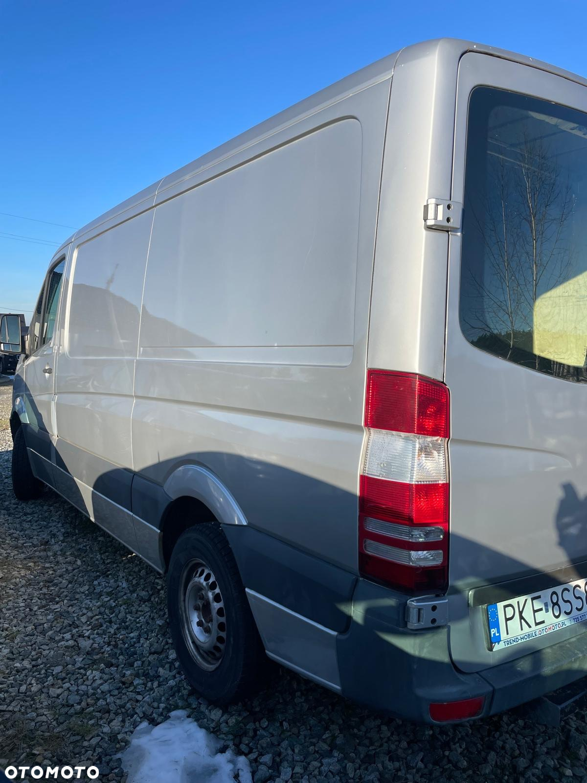 Mercedes-Benz Sprinter - 4