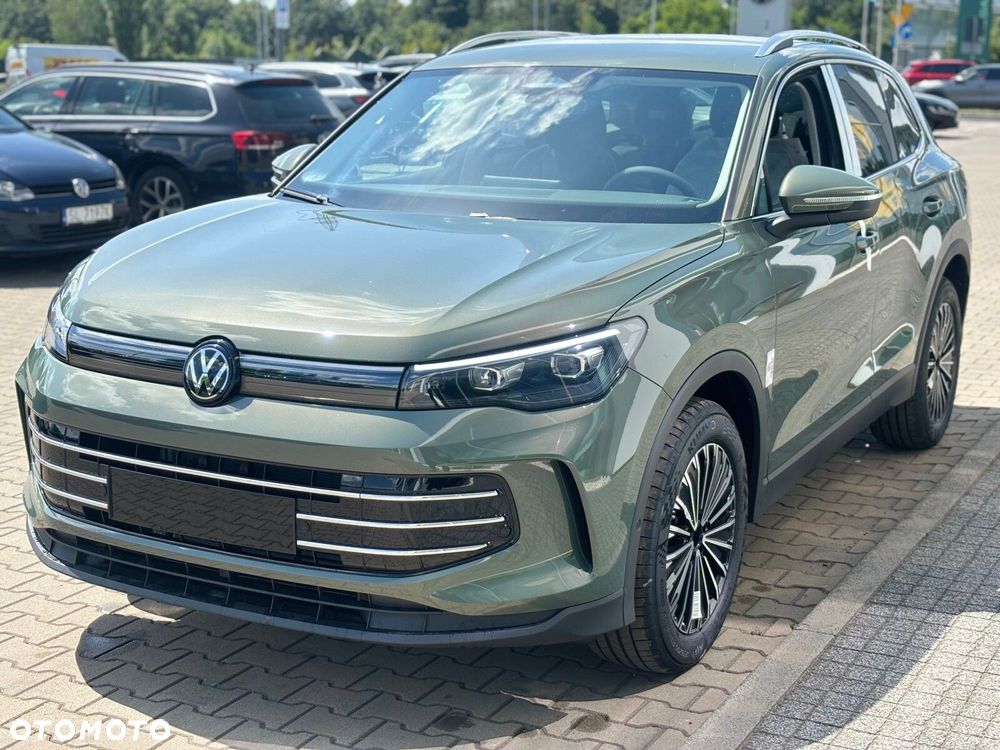 Volkswagen Tiguan - 3
