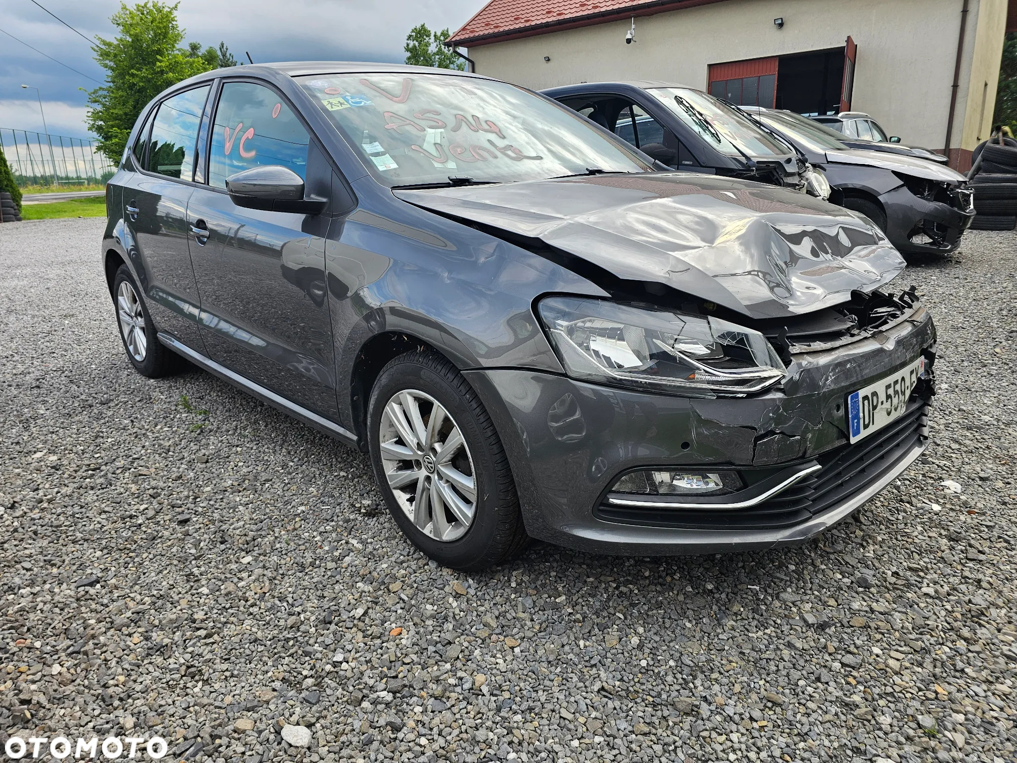 Volkswagen Polo 1.2 TSI Blue Motion Technology Lounge - 2