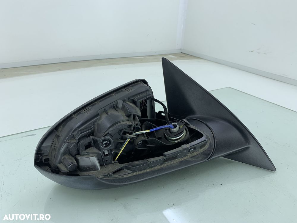 Dezmembrez Oglinda dreapta de pe Hyundai i30 2020-2023 - 4