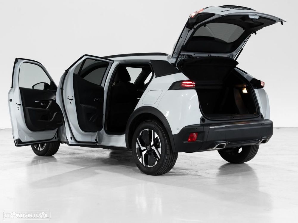 Peugeot 2008 1.2 PureTech Allure EAT8 - 5