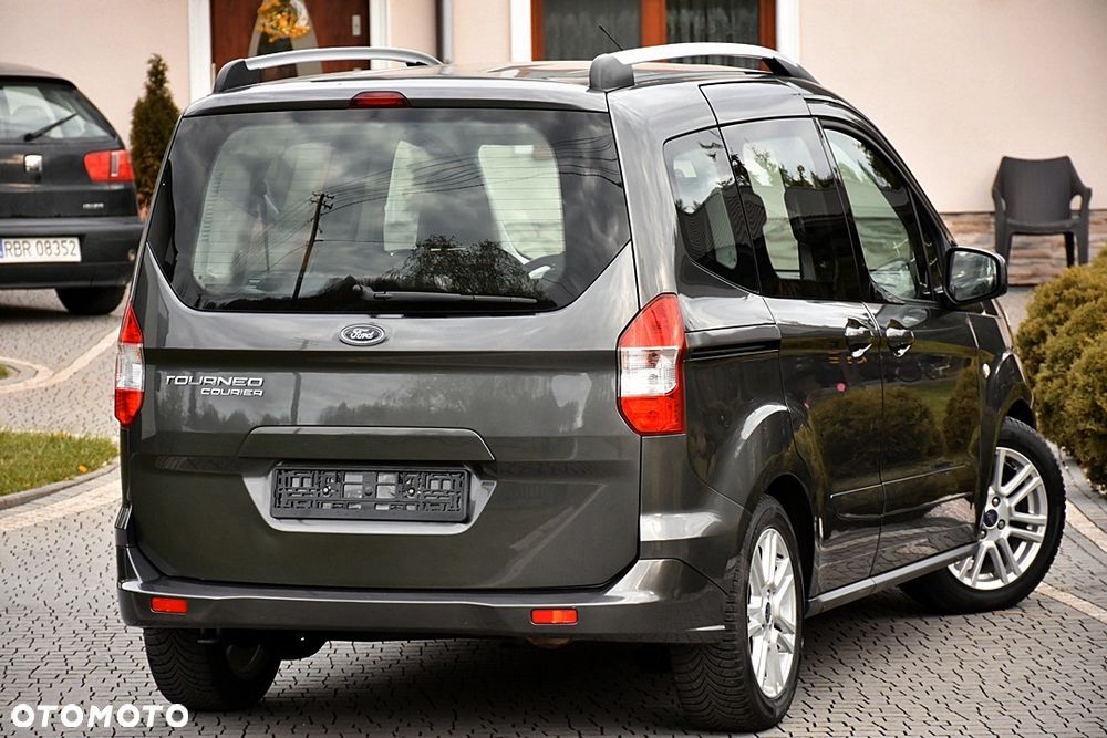 Ford Tourneo Courier 1.5 TDCi Trend - 3