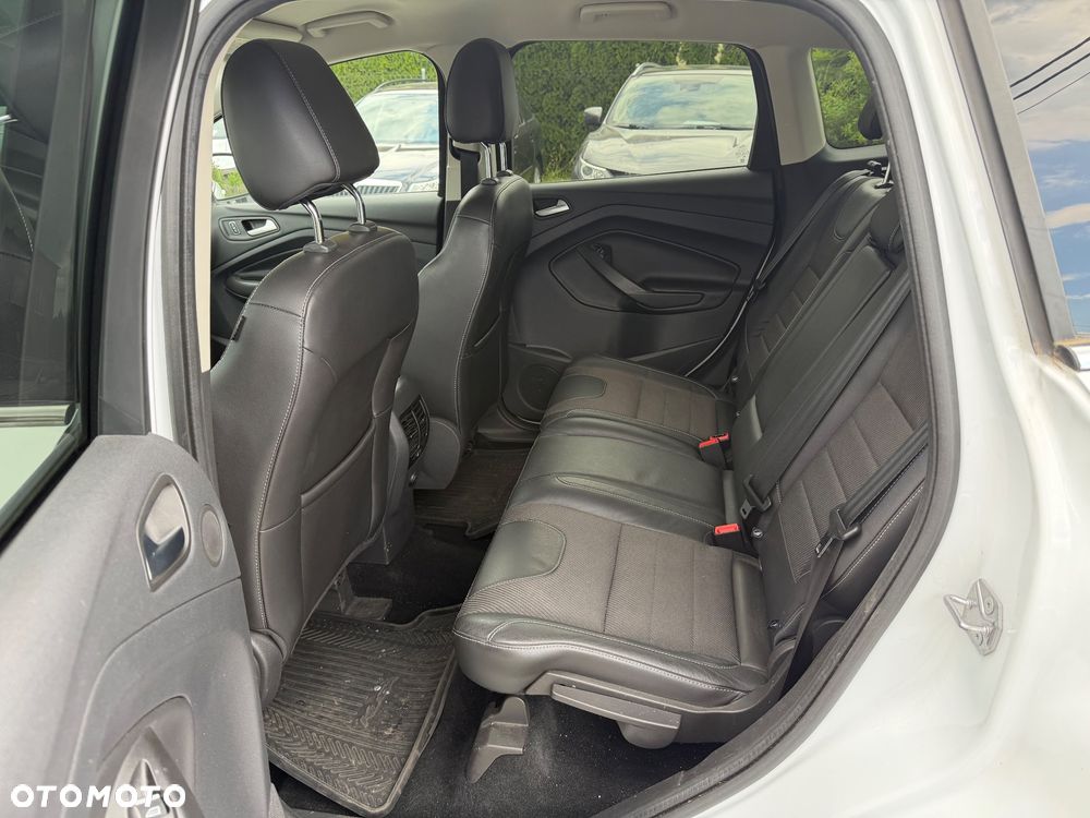 Ford Kuga 1.5 EcoBoost 2x4 Individual - 23
