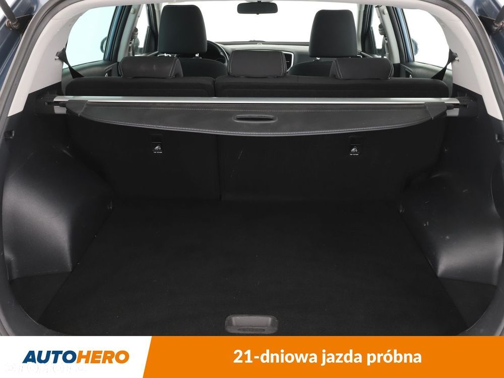 Kia Sportage 1.6 GDI M 2WD - 18
