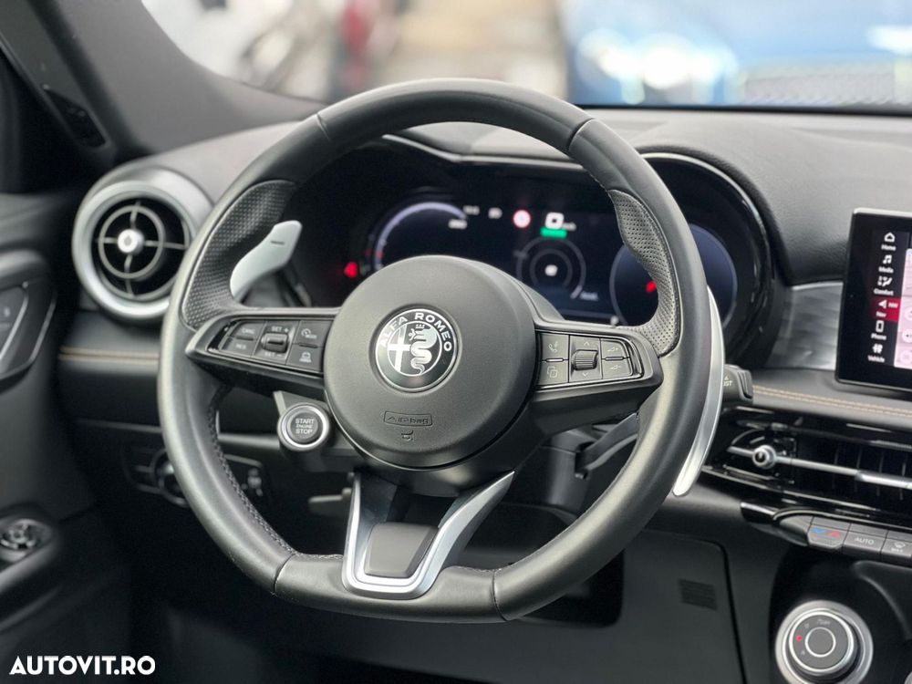 Alfa Romeo Tonale 1.5 FWD AT MHEV TI - 16