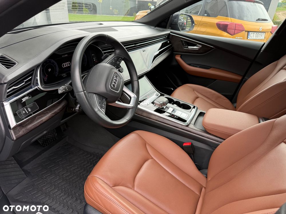 Audi Q8 SUV TFSI quattro 250 kW tiptronic S line business - 11