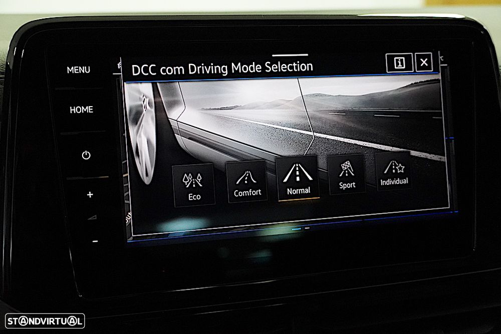 VW T-Roc 1.5 TSI R-Line DSG - 34