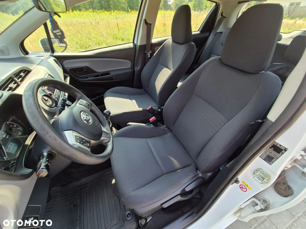 Toyota Yaris 1.5 Active - 28