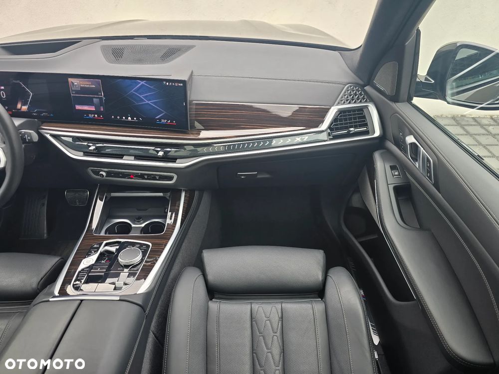 BMW X7 xDrive40d mHEV M Sport sport - 13