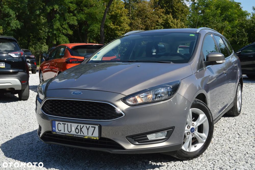Ford Focus - 24