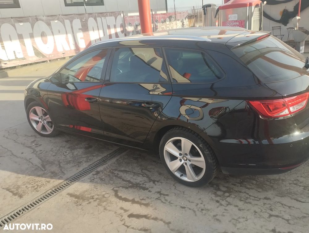 Seat Leon 2.0 TDI DPF Style - 12