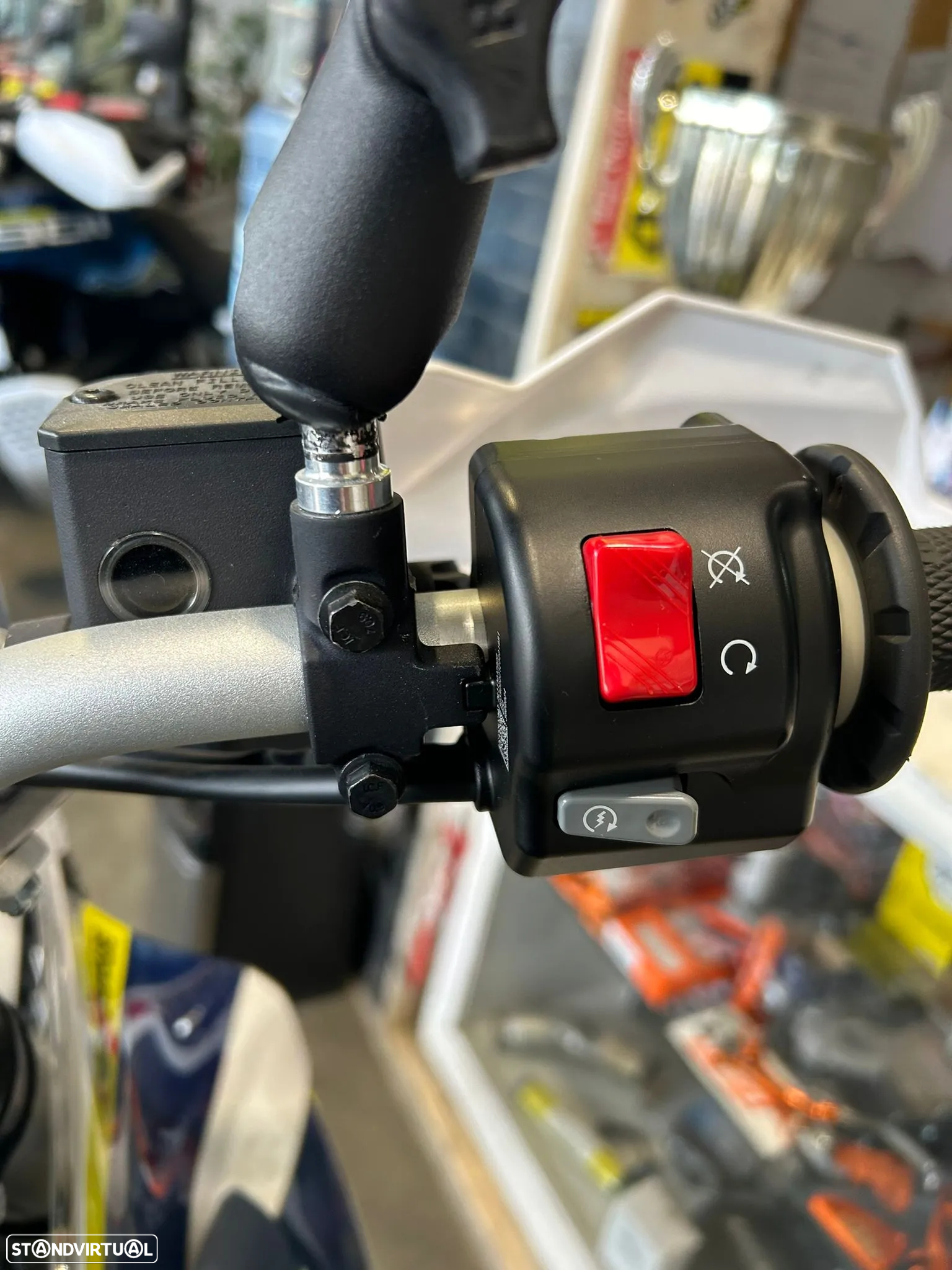 Husqvarna 701 Enduro Enduro - 4