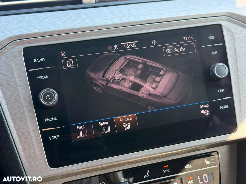 Volkswagen Passat 2.0 TDI DSG Comfortline - 22