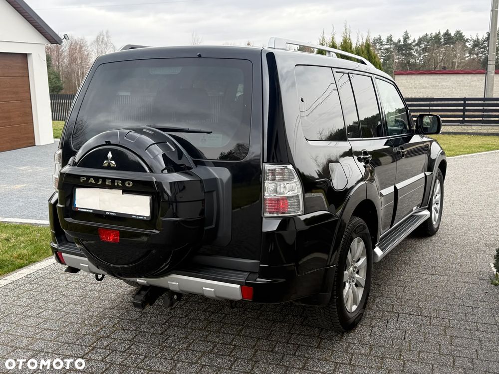 Mitsubishi Pajero 3.2 DID Instyle - 39