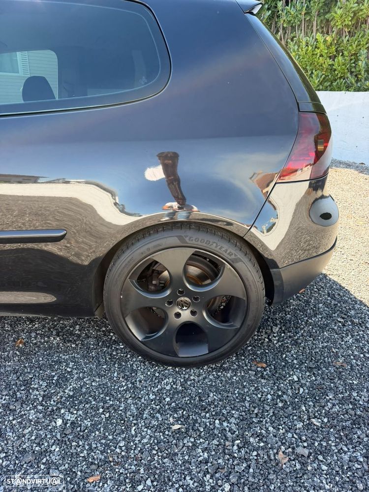 VW Golf 1.9 TDi BlueM. Confortline - 25