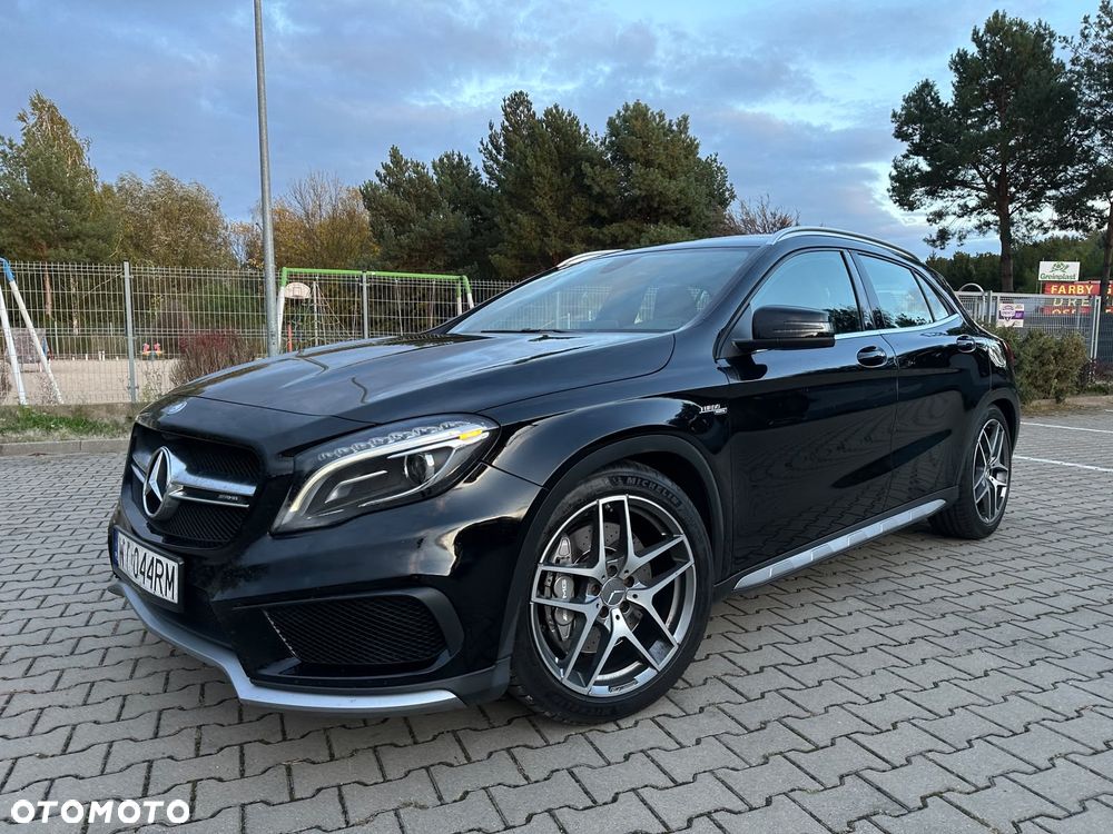 Mercedes-Benz GLA AMG 45 4Matic AMG Speedshift 7G-DCT AMG Night Edition - 6