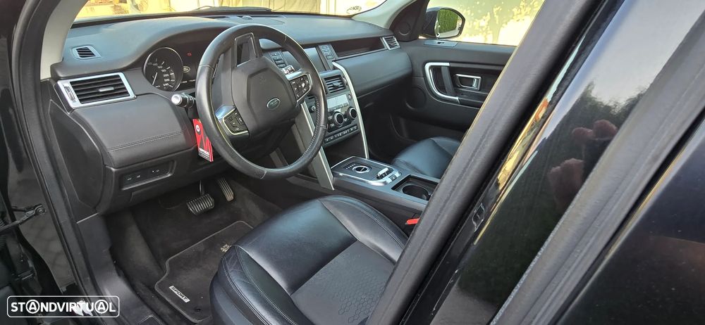 Land Rover Discovery Sport 2.0 TD4 SE 7L Auto - 12