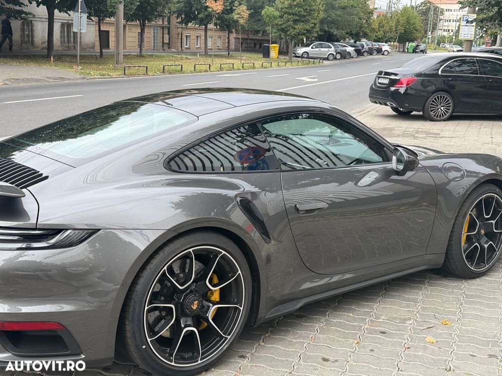 Porsche 911-TURBO-S PDK - 3