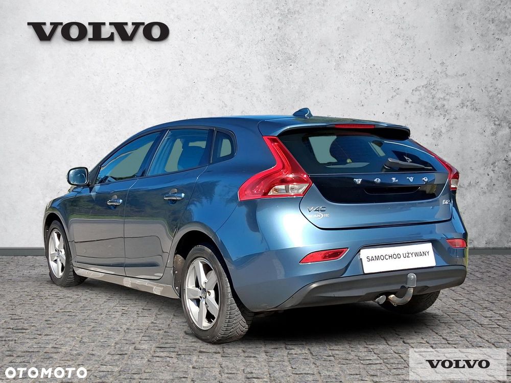 Volvo V40 - 4