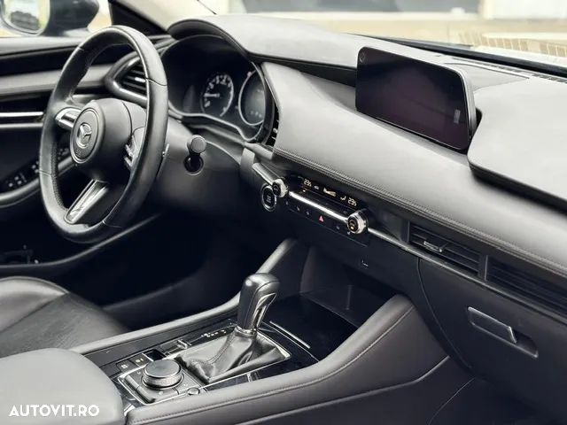Mazda 3 X180 AT MHEV GT - 9