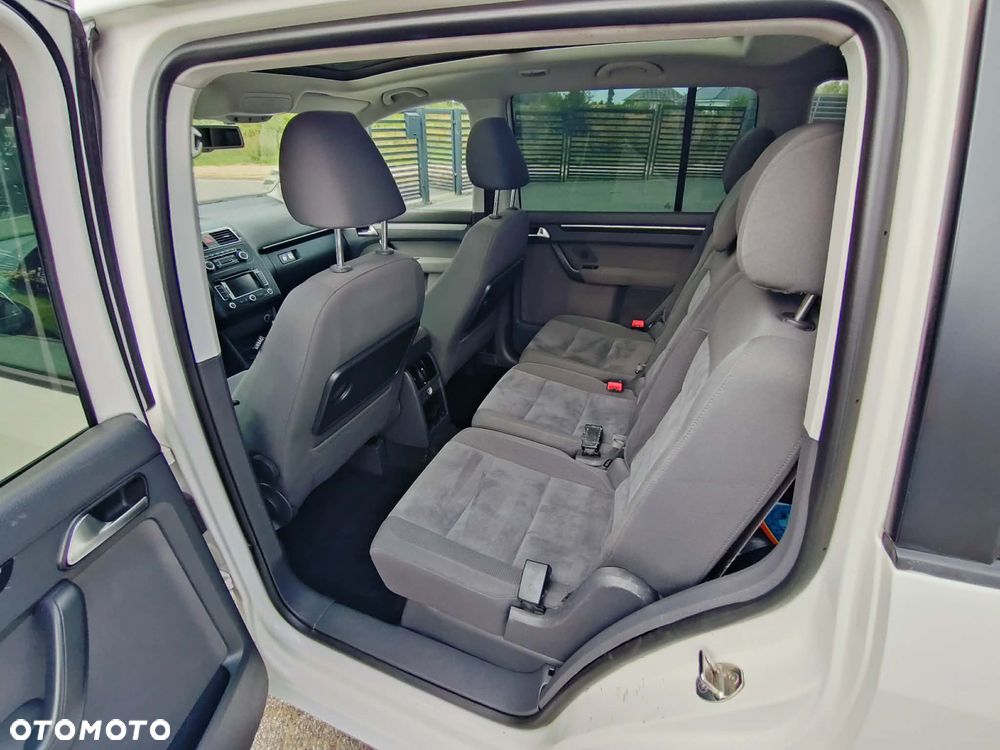 Volkswagen Touran 2.0 TDI DPF Comfortline - 18