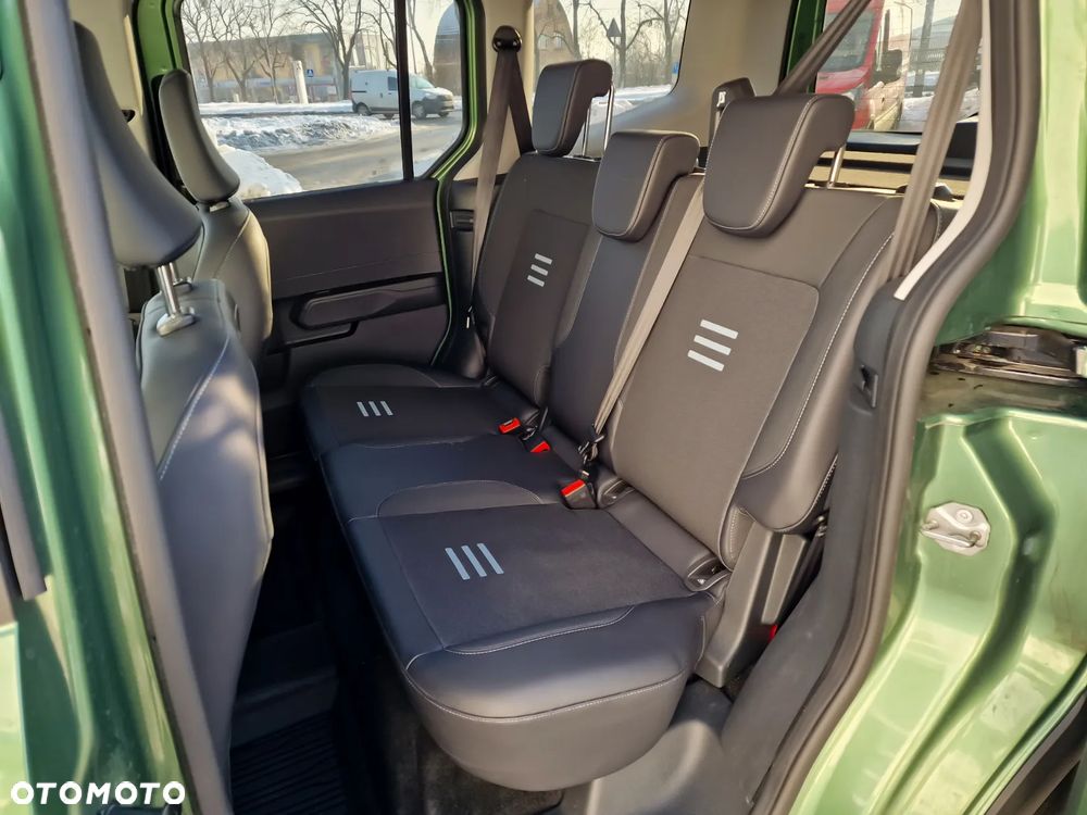 Ford Tourneo Courier 1.0 EcoBoost Active - 24