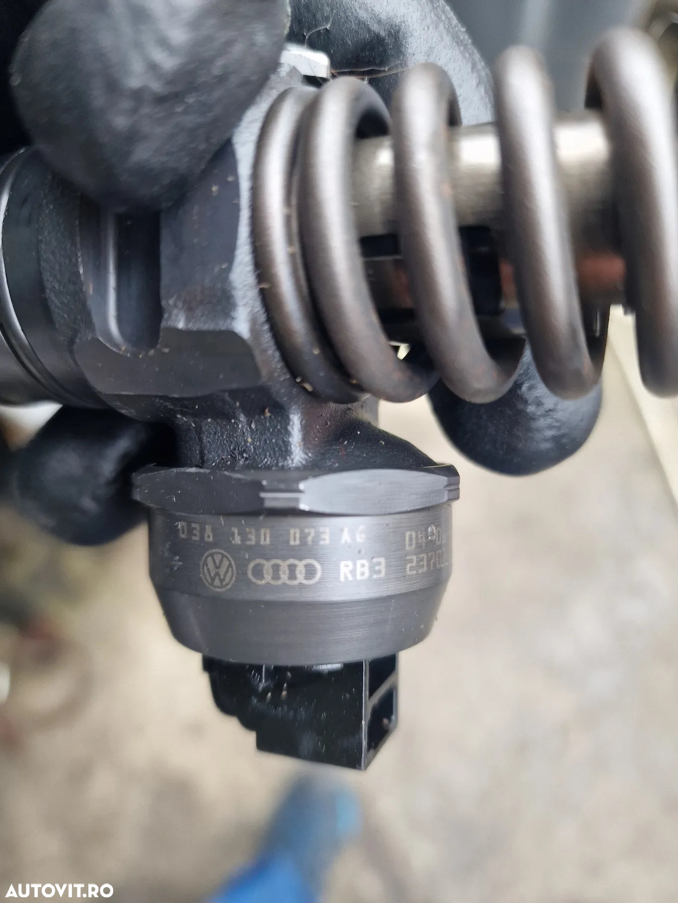 Injector/Injectoare Vw Golf 5,Touran,Passat b6,Skoda,Audi motor 1,9 tdi,Bkc - 3