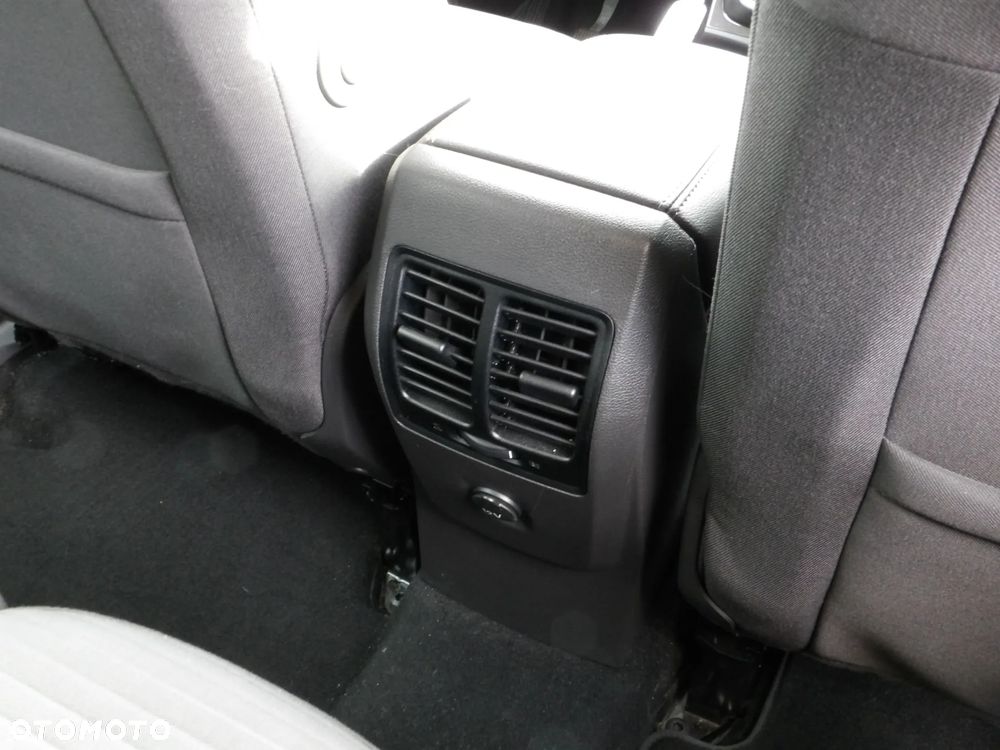 Ford C-MAX 1.5 EcoBoost Titanium ASS - 16