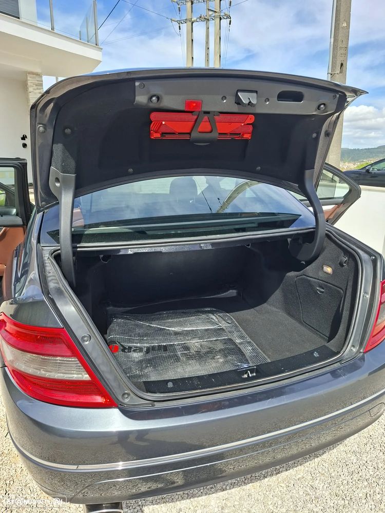Mercedes-Benz C 220 CDi Avantgarde BlueEfficiency - 7